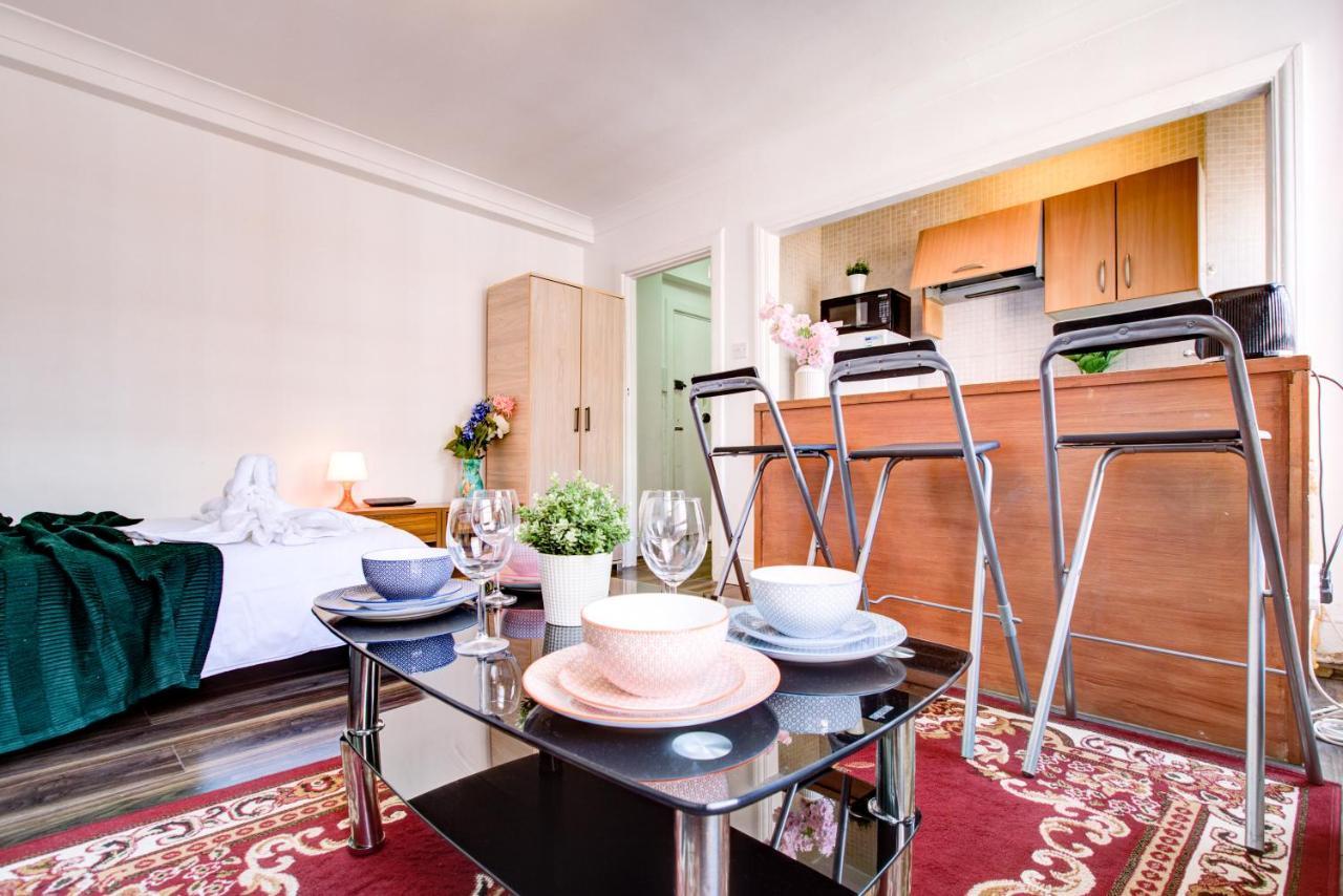 Cozy Studio In Central London Exterior photo